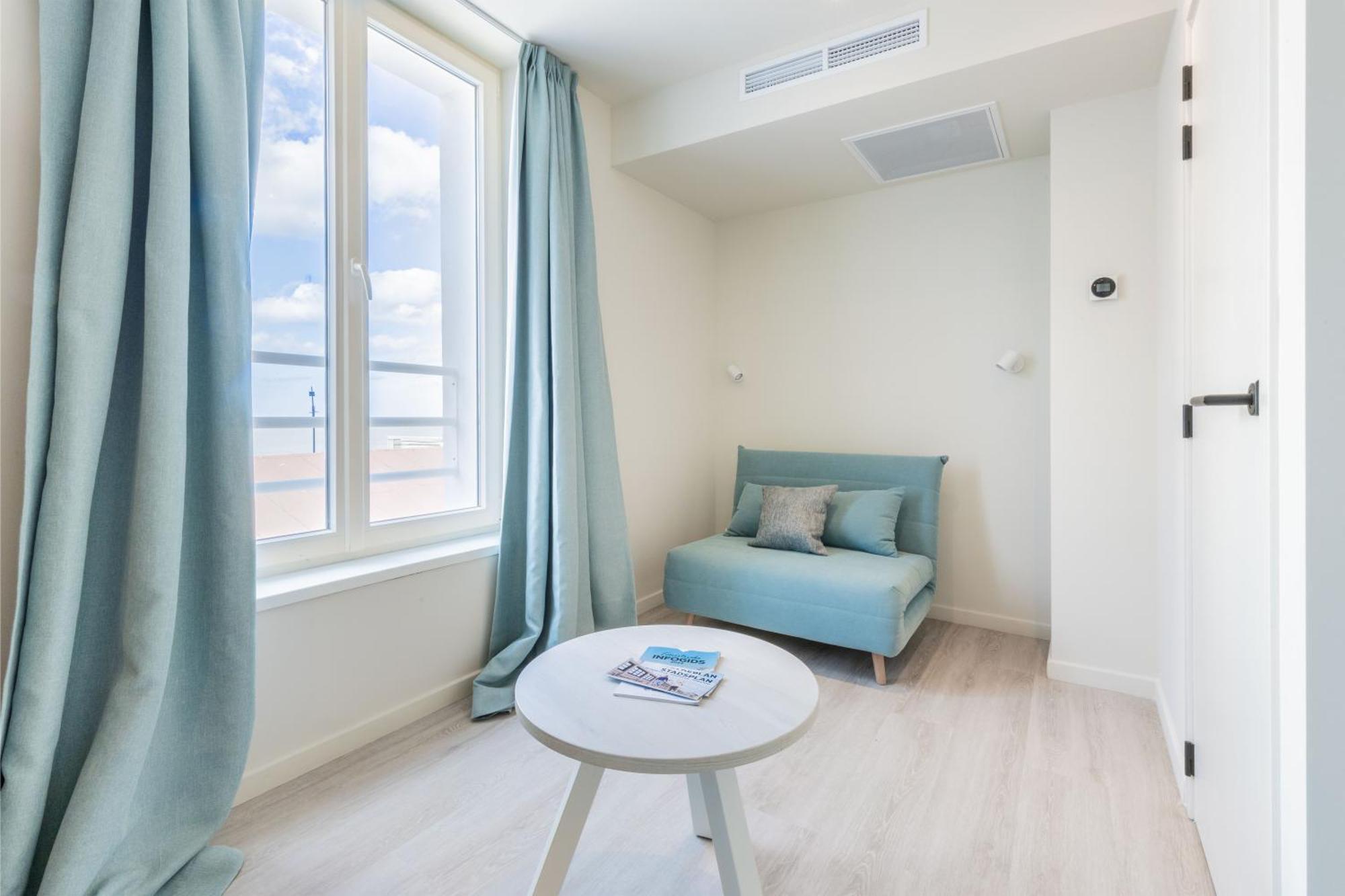 José Hotel 2*